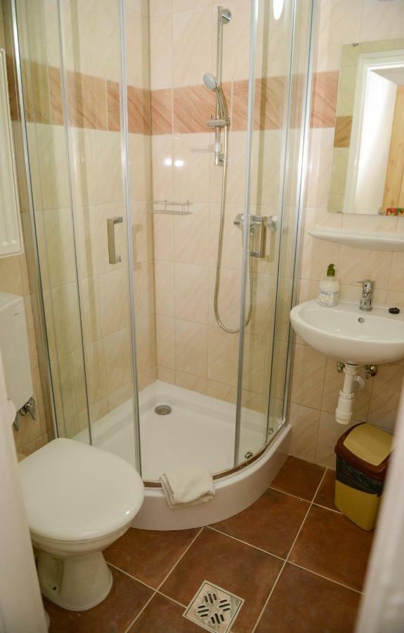 Thermal Panzio Igal Ngoại thất bức ảnh